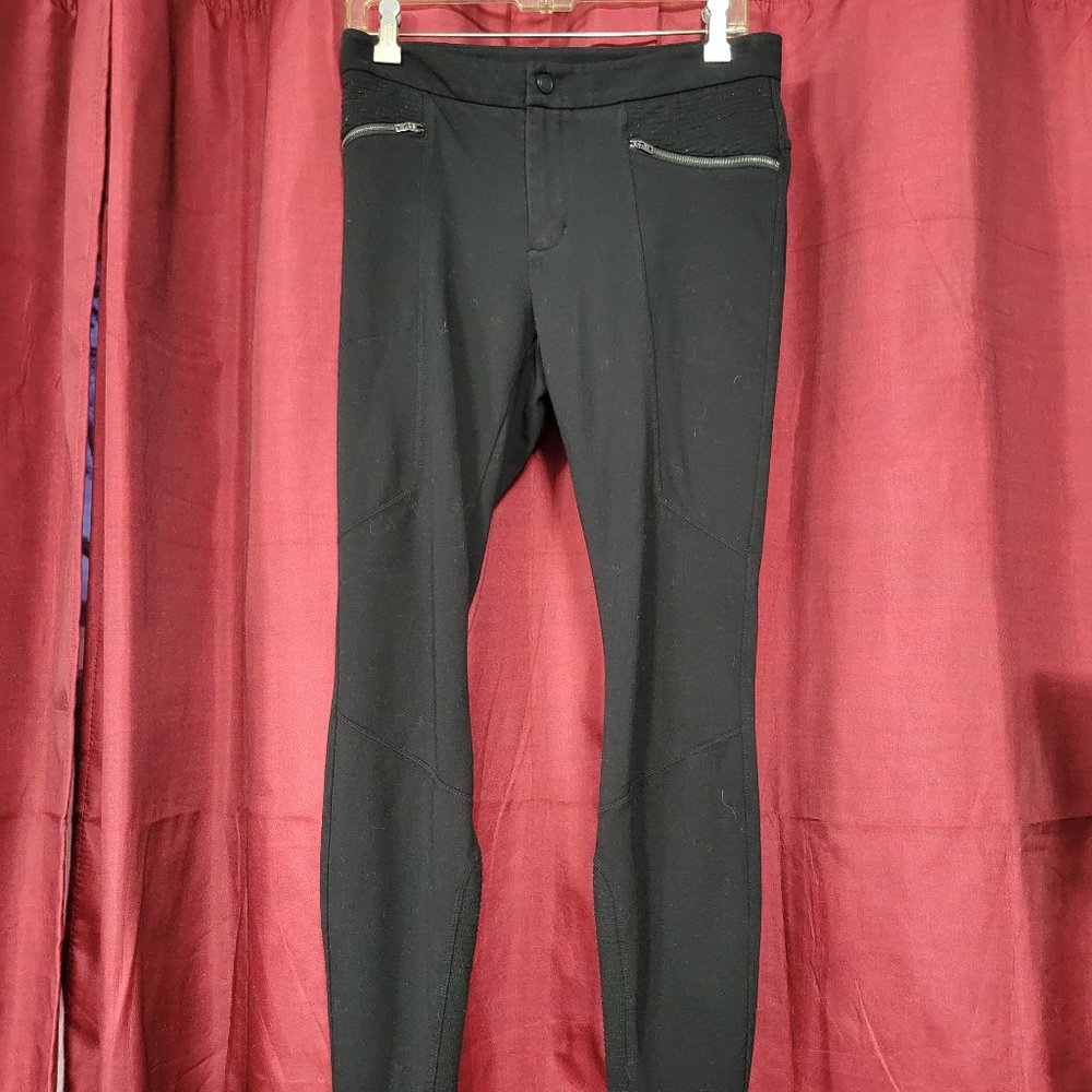 Athleta Black Pants with Zipper Closure Pockets Size 6